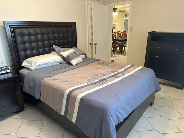 7805 NW 5th Court #206 Margate, FL 33063