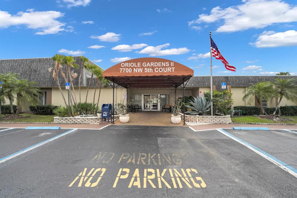 7805 NW 5th Court #206 Margate, FL 33063