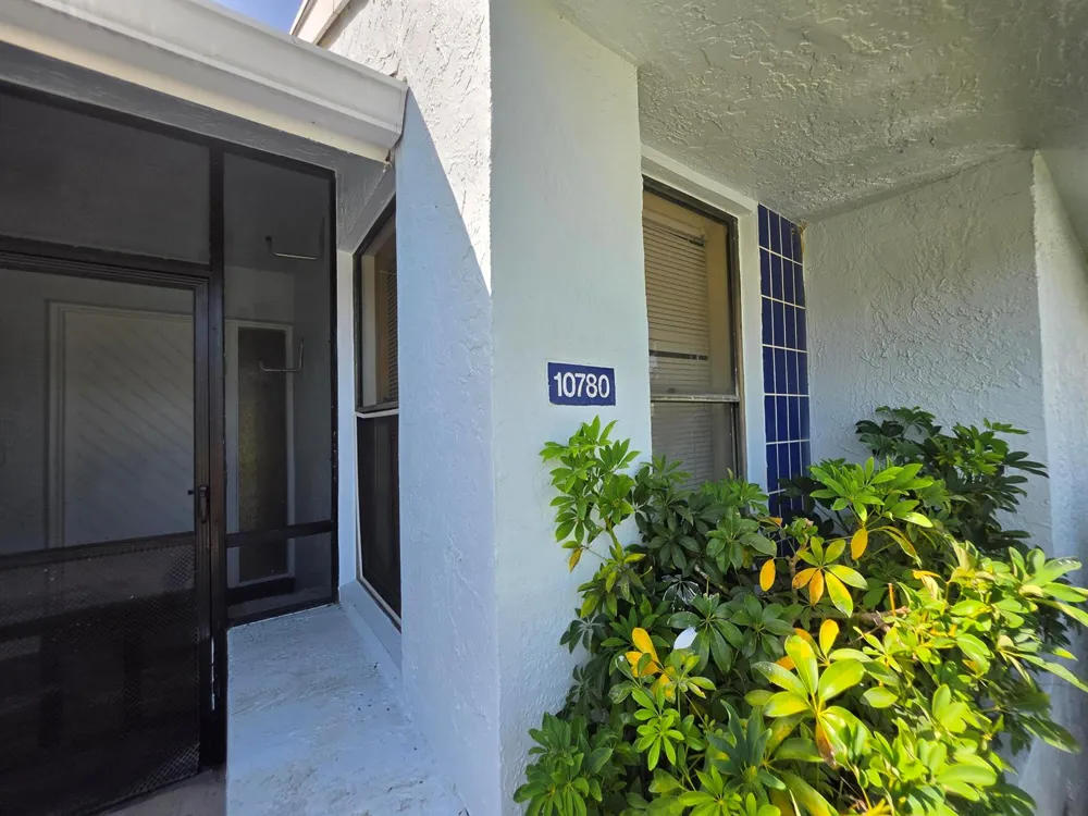 10780 Waterberry Drive Boca Raton, FL 33498