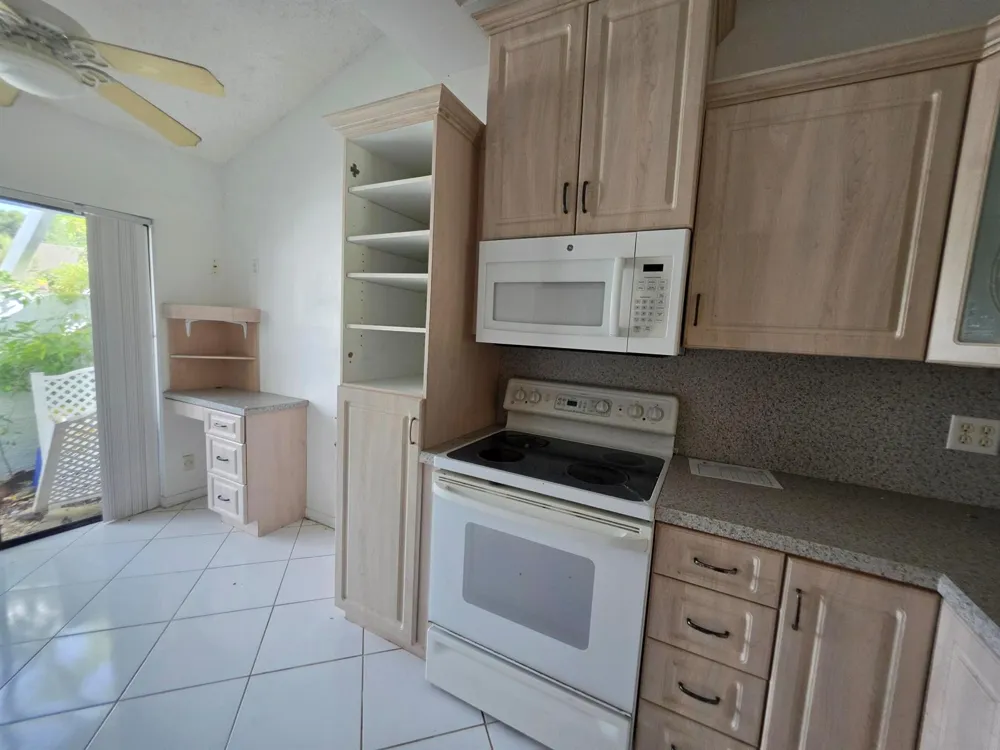 10780 Waterberry Drive Boca Raton, FL 33498