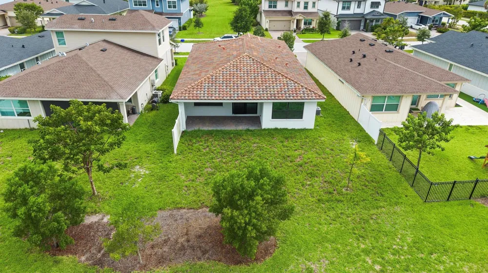 19667 Rugged Trunk Trail Loxahatchee, FL 33470