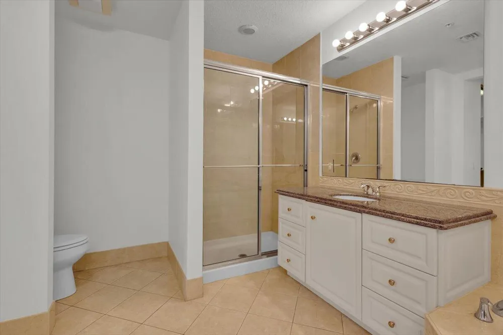 5 HARBOUR ISLE DRIVE E #103 Garage option Fort Pierce, FL 34949