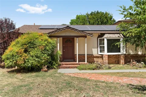 1696 Oak Way