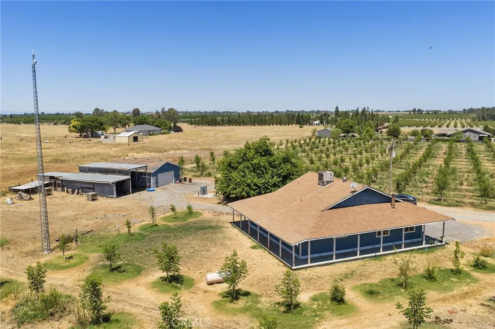 3325 Hall Corning, CA 96021