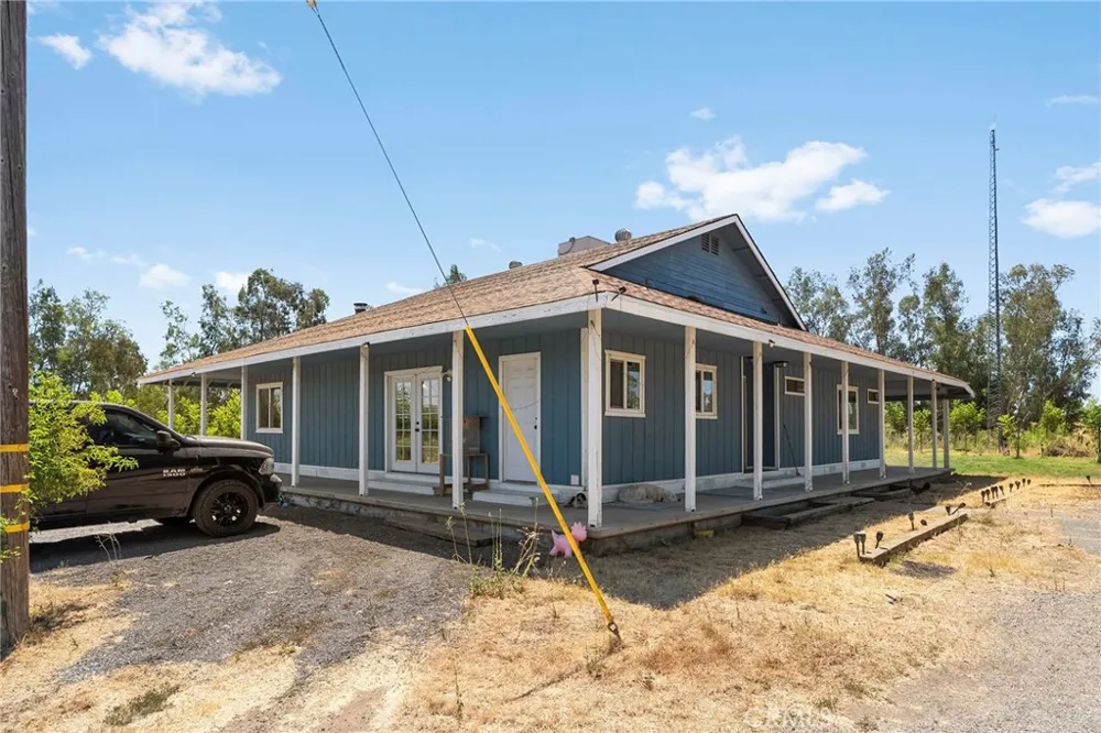 3325 Hall Corning, CA 96021