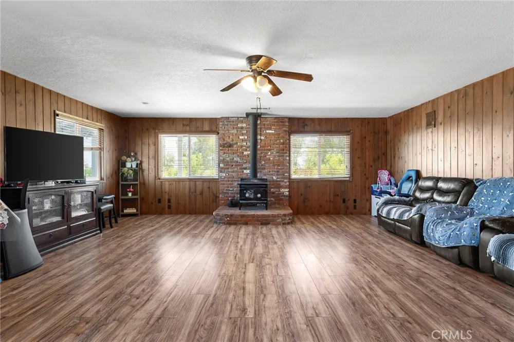 3325 Hall Corning, CA 96021