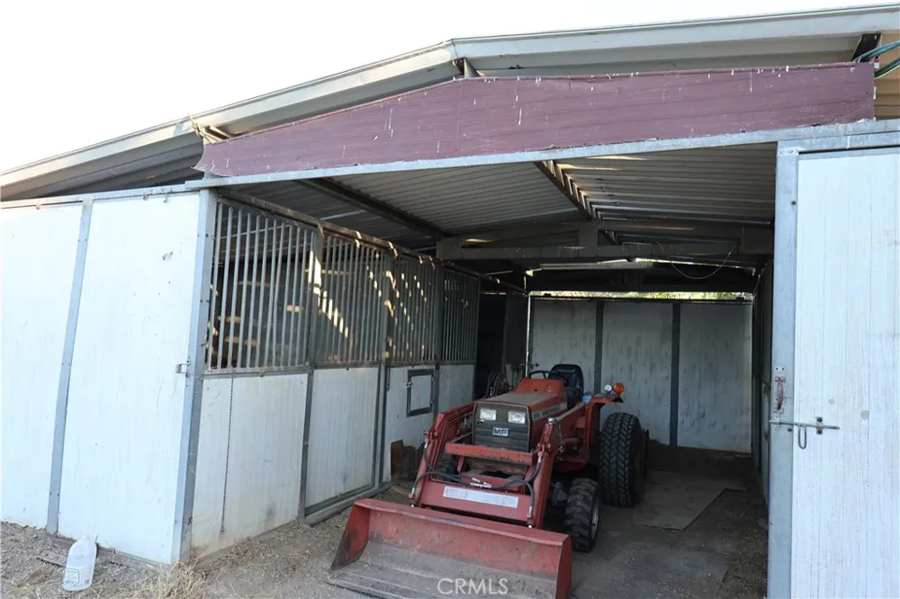 5731 99w Corning, CA 96021