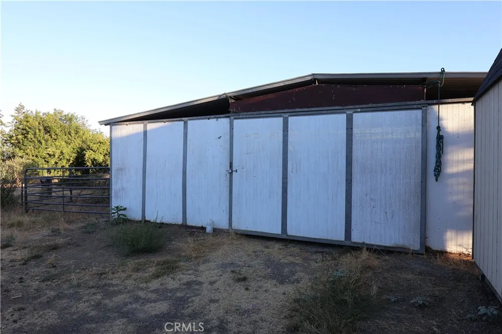 5731 99w Corning, CA 96021