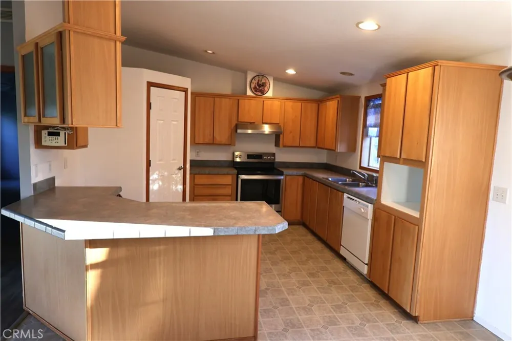 5731 99w Corning, CA 96021