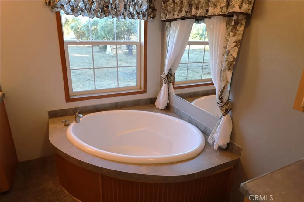 5731 99w Corning, CA 96021