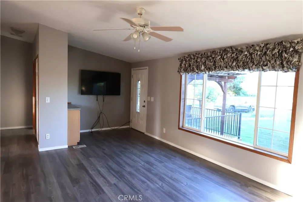 5731 99w Corning, CA 96021