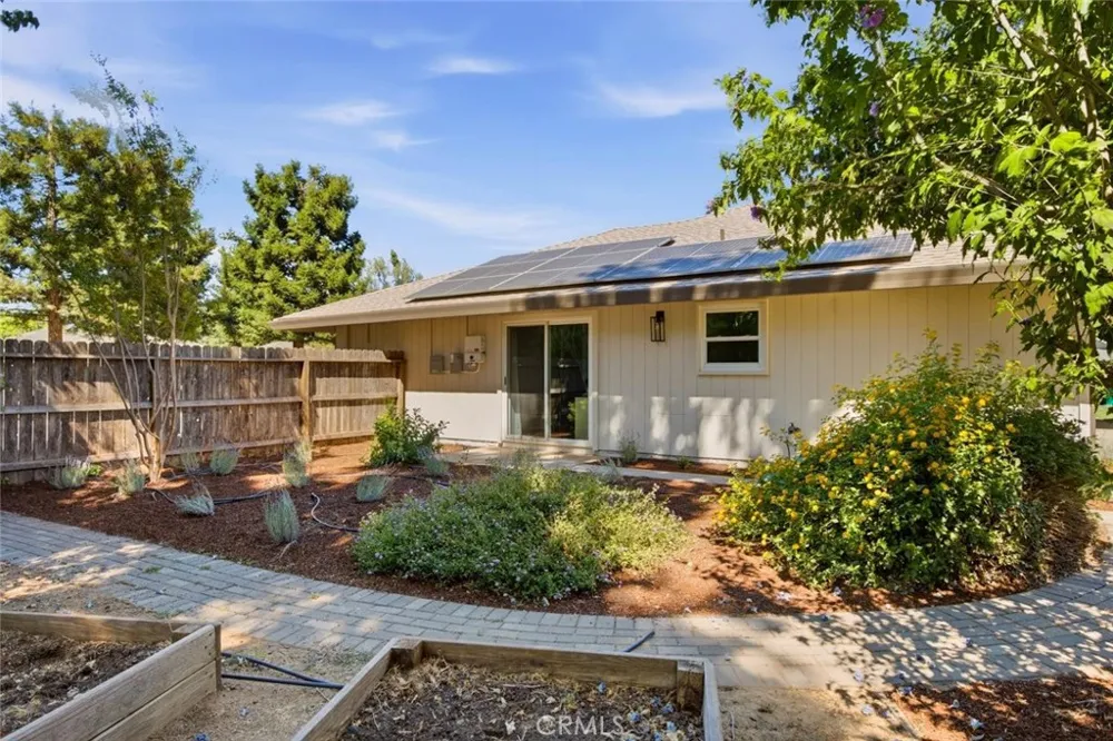 1419 Lazy Trail Chico, CA 95926