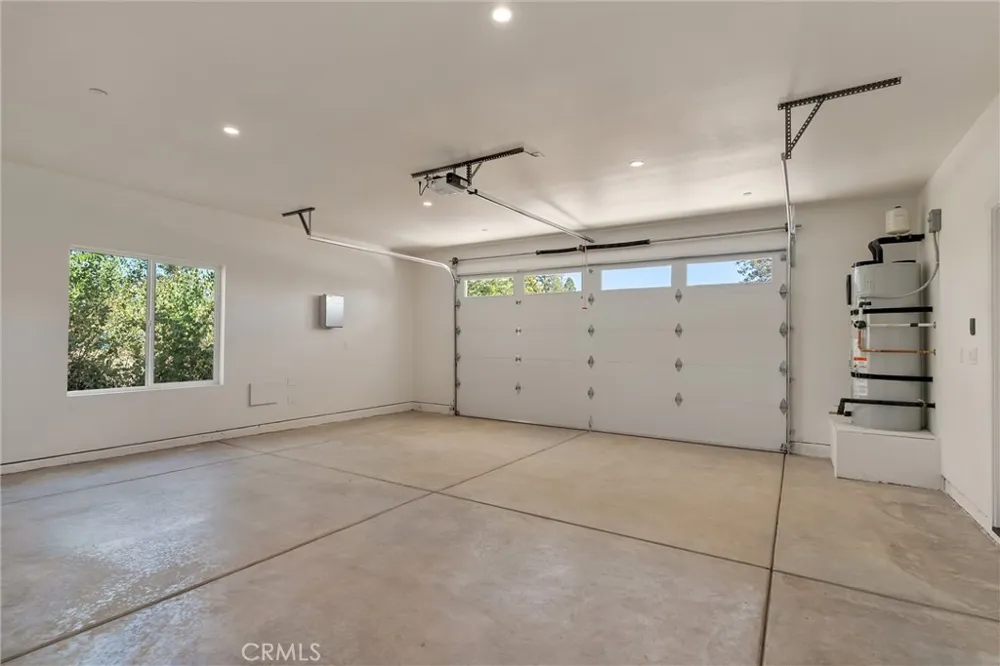 1647 Wee Dell Paradise, CA 95969