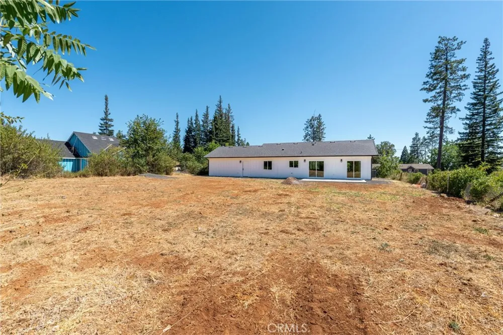 1647 Wee Dell Paradise, CA 95969