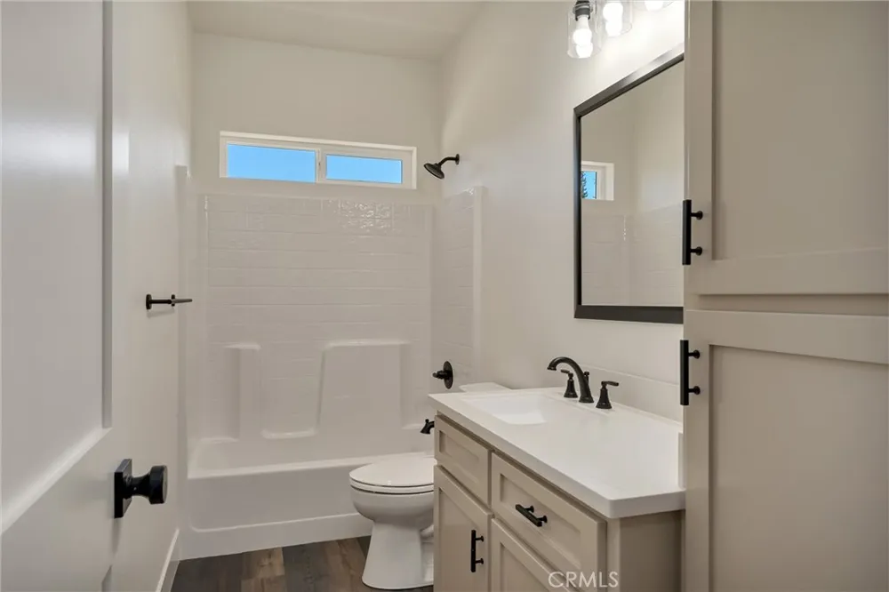 1647 Wee Dell Paradise, CA 95969