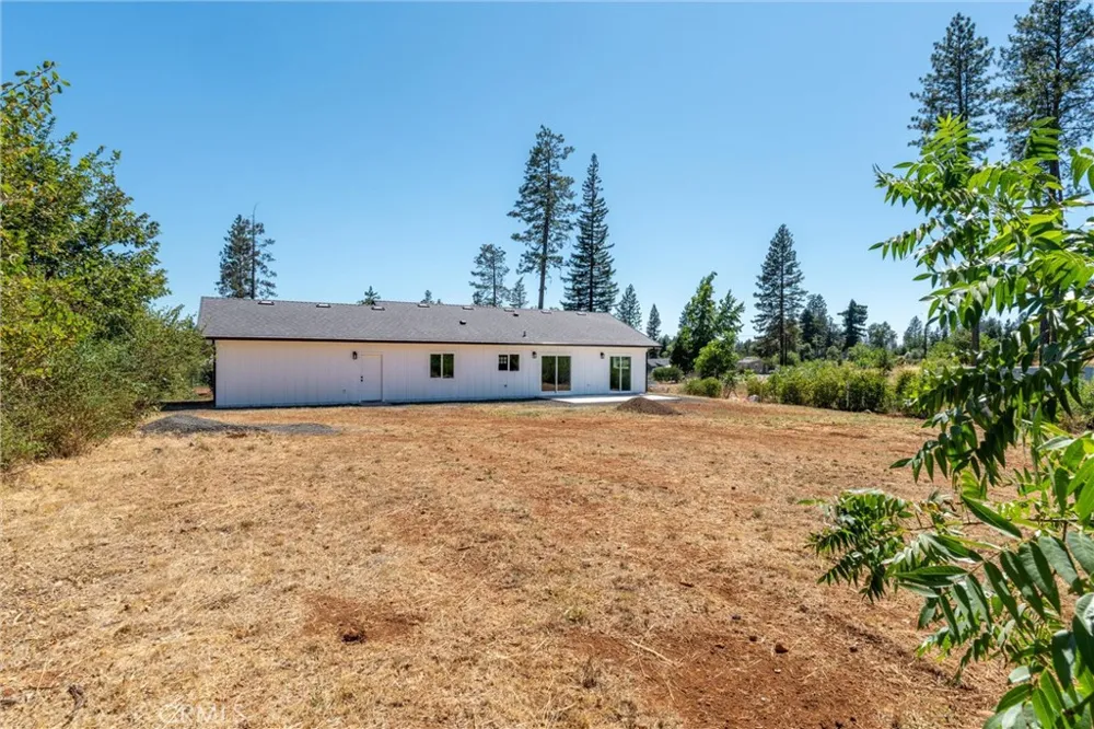 1647 Wee Dell Paradise, CA 95969
