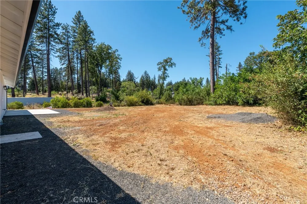 1647 Wee Dell Paradise, CA 95969