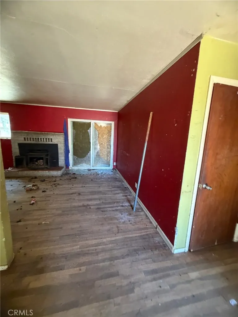 1672 Lake Redding, CA 96003