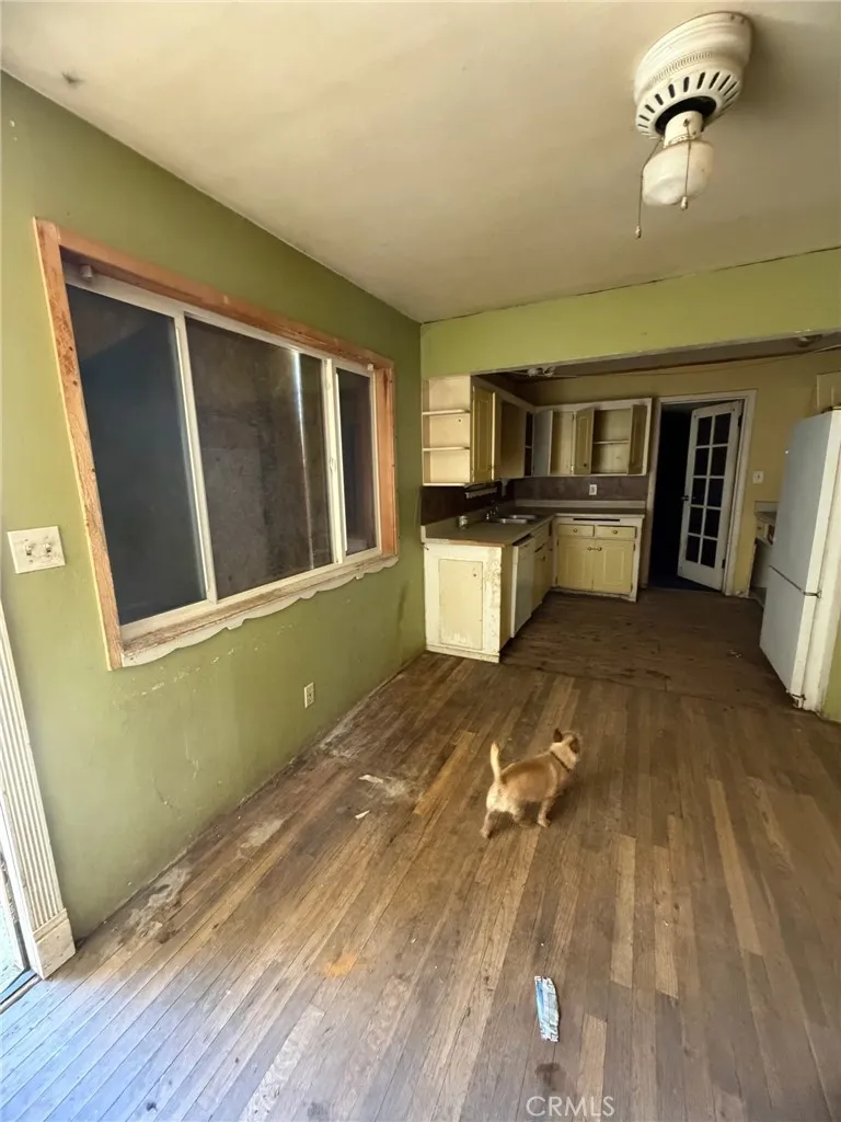 1672 Lake Redding, CA 96003
