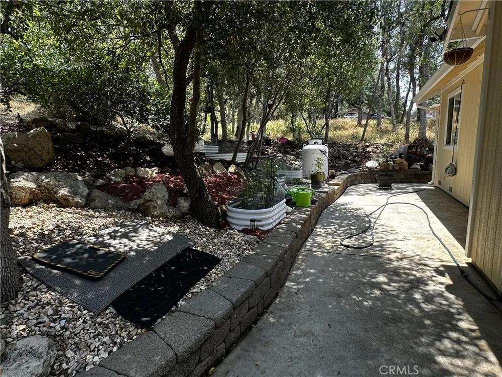 6189 Vallejo Avenue Clearlake, CA 95422