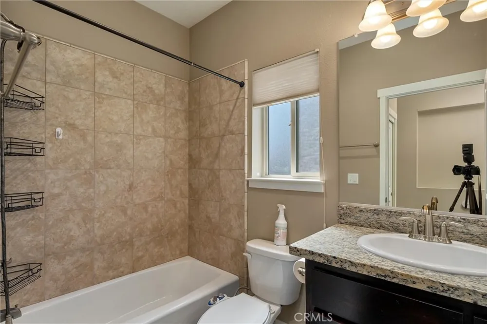 1113 Cork Oak Way Chico, CA 95928