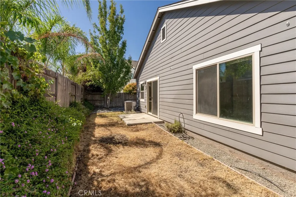 1113 Cork Oak Way Chico, CA 95928