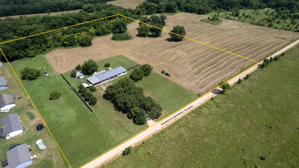 633 W Swinney Road Mead, OK 73449