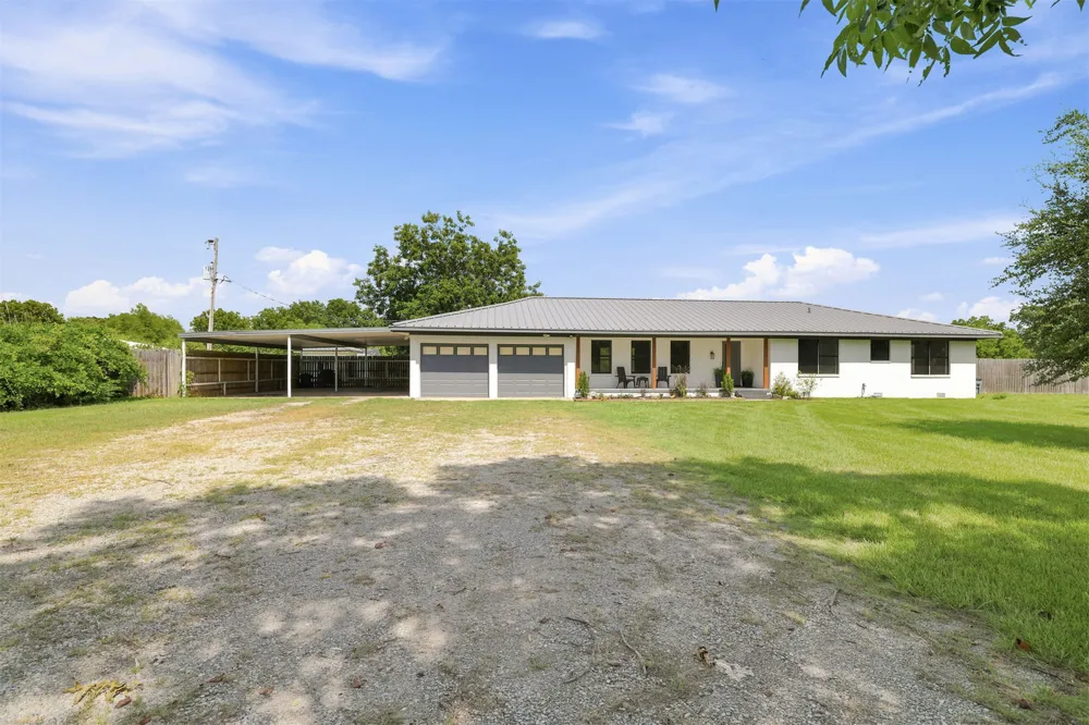 633 W Swinney Road Mead, OK 73449