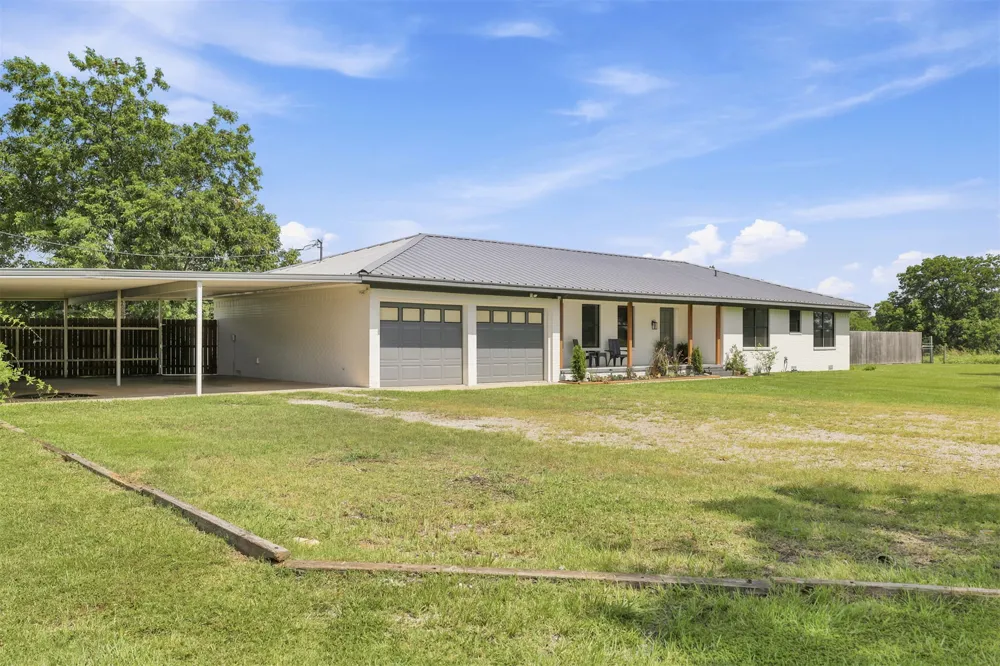 633 W Swinney Road Mead, OK 73449