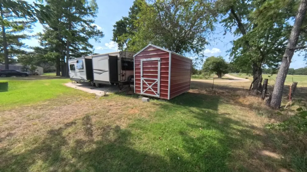 174 Hummingbird Circle Colbert, OK 74733