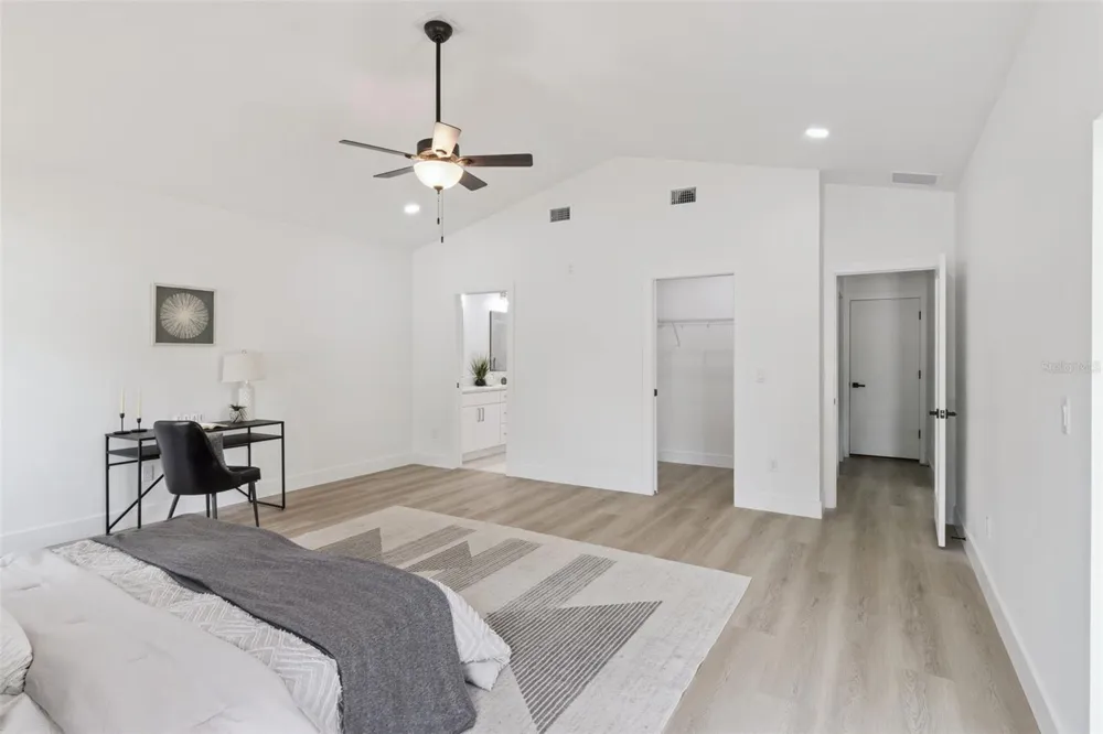 7211 ORPINE DRIVE St Petersburg, FL 33702