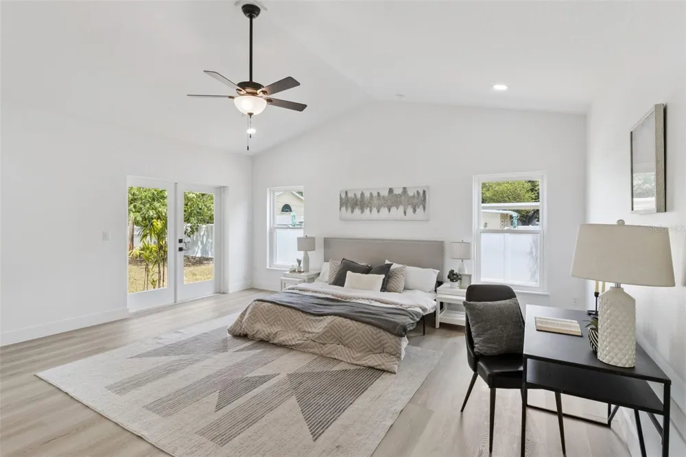 7211 ORPINE DRIVE St Petersburg, FL 33702