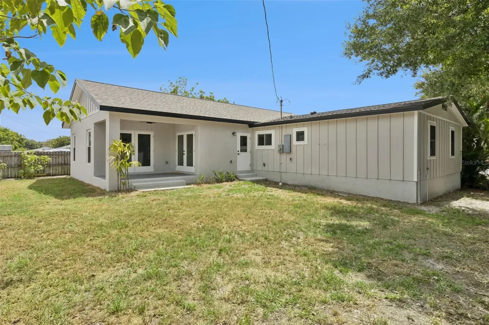7211 ORPINE DRIVE St Petersburg, FL 33702