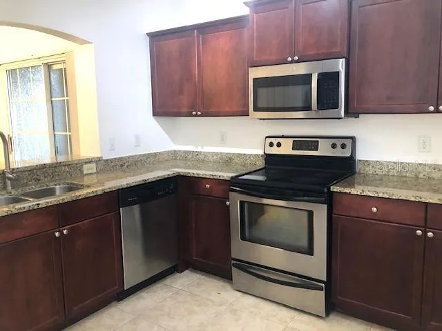 102 VISTA VERDI CIRCLE #112 Lake Mary, FL 32746