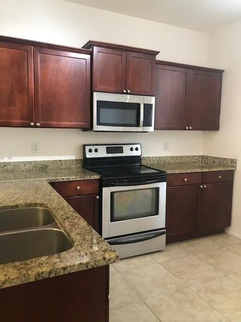 102 VISTA VERDI CIRCLE #112 Lake Mary, FL 32746