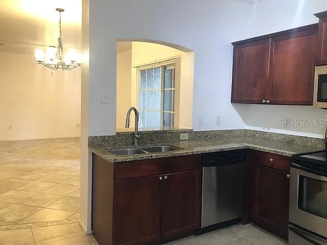 102 VISTA VERDI CIRCLE #112 Lake Mary, FL 32746