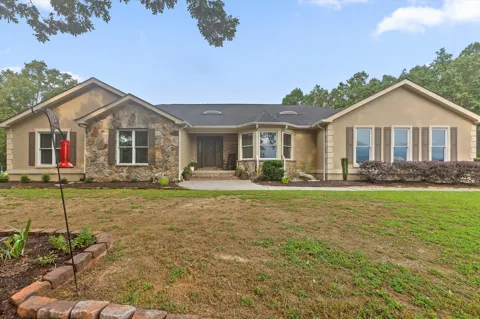 2837 Highway 411