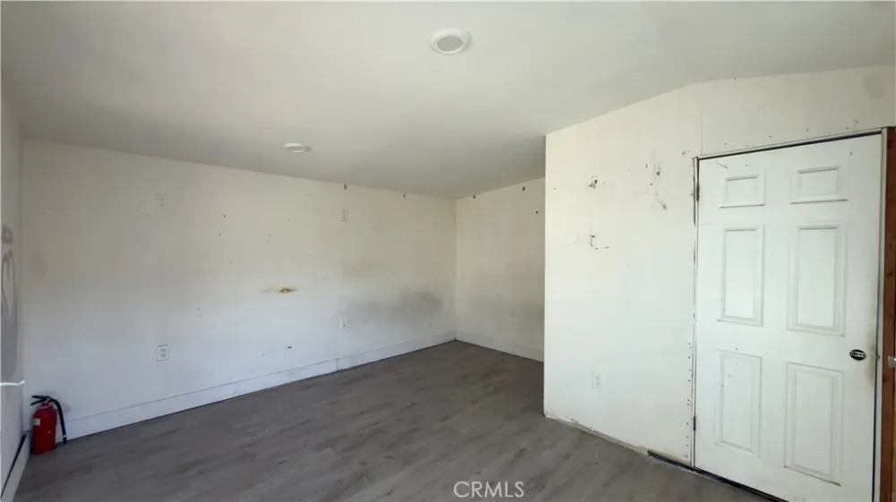 11662 Glamis Street Sylmar, CA 91342
