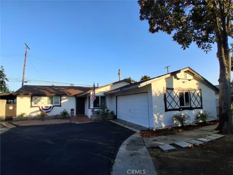 11662 Glamis Street