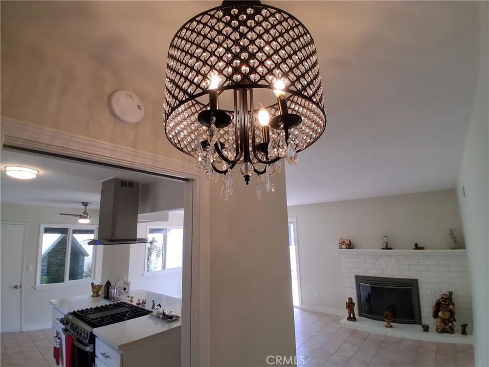 11662 Glamis Street Sylmar, CA 91342