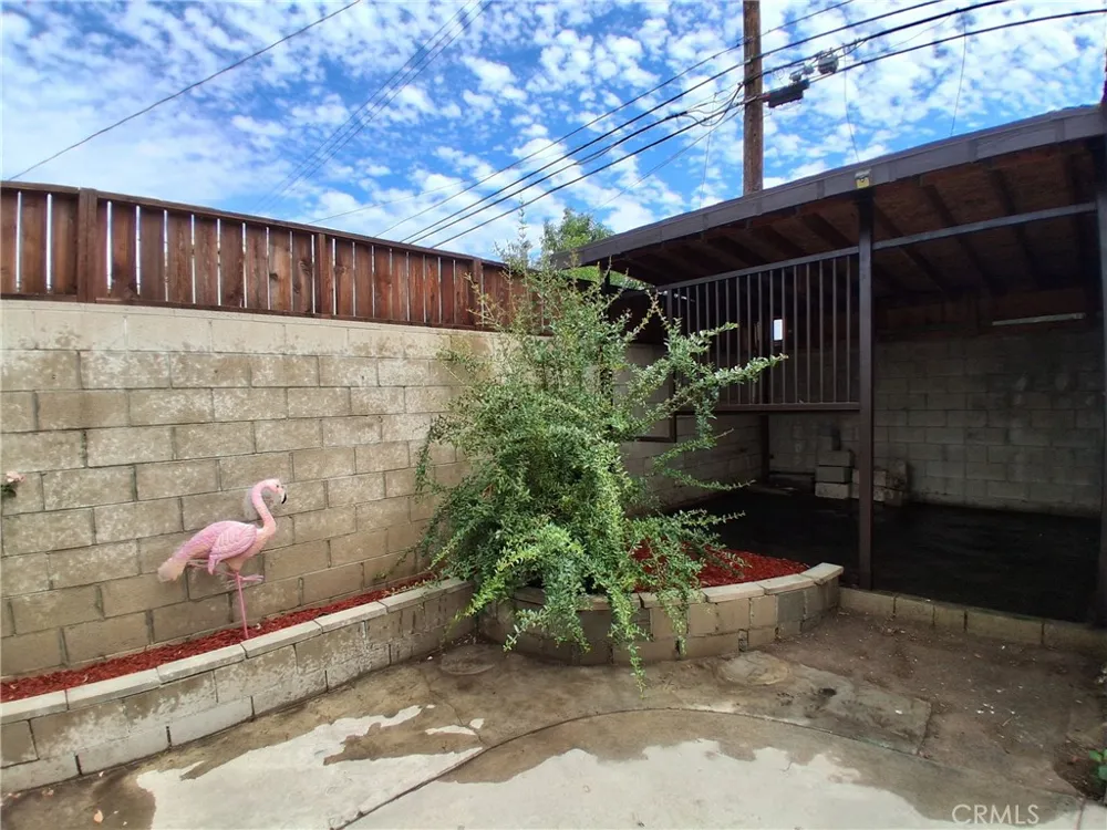 11662 Glamis Street Sylmar, CA 91342