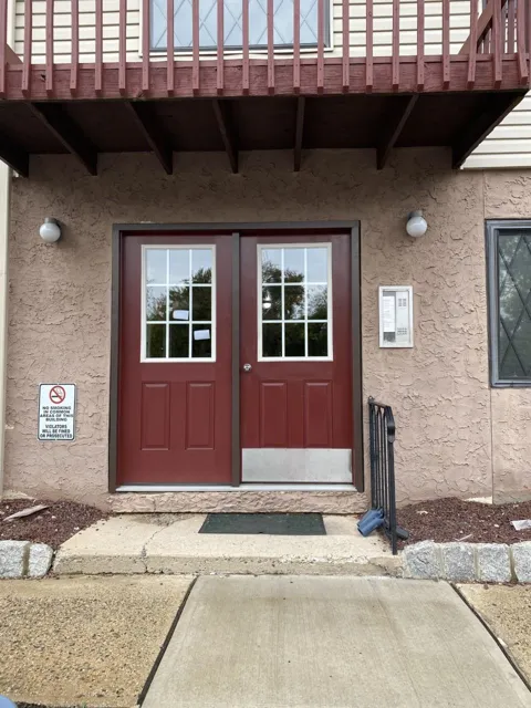 846 RIVERSIDE AVE