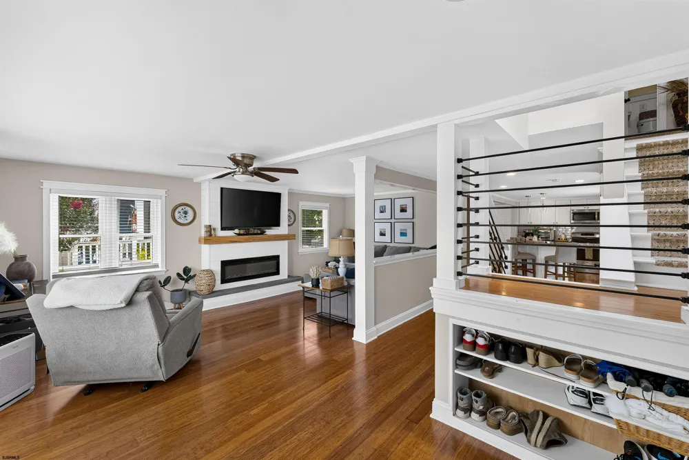 31 Simpson Ave Ocean City, NJ 08226
