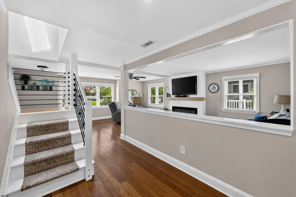 31 Simpson Ave Ocean City, NJ 08226