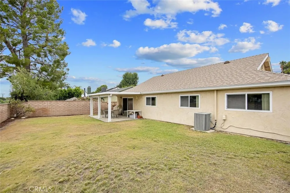 20862 Alaminos Drive Saugus, CA 91350
