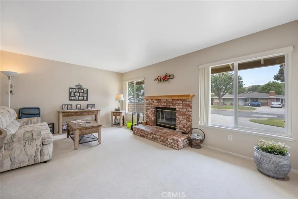 20862 Alaminos Drive Saugus, CA 91350