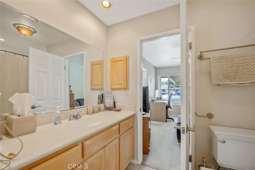 20862 Alaminos Drive Saugus, CA 91350