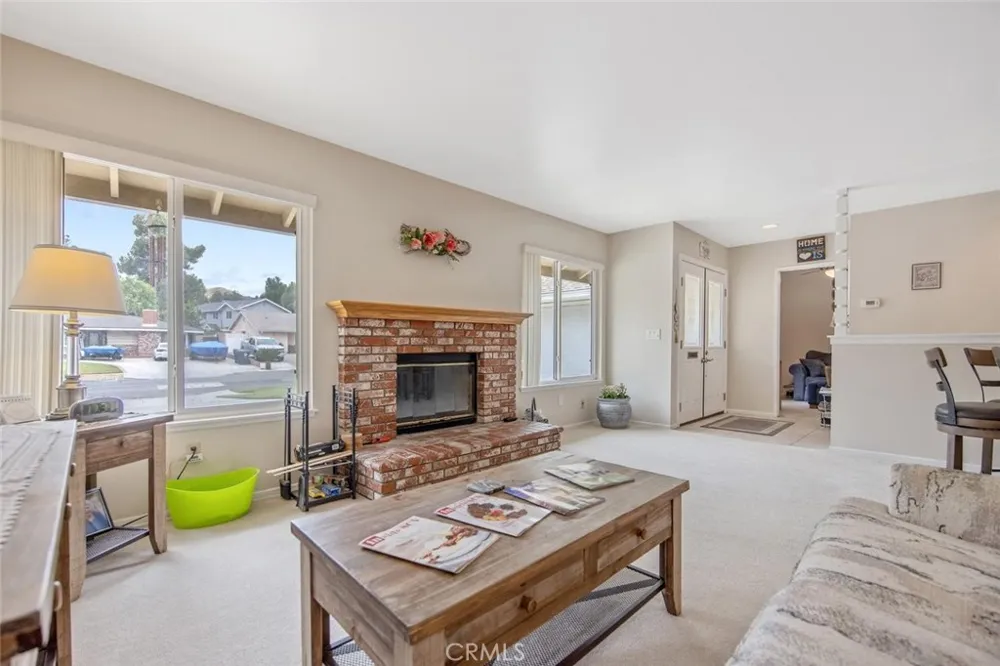 20862 Alaminos Drive Saugus, CA 91350