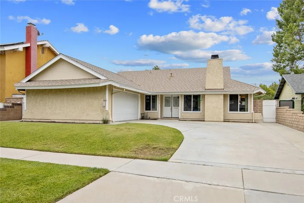 20862 Alaminos Drive Saugus, CA 91350