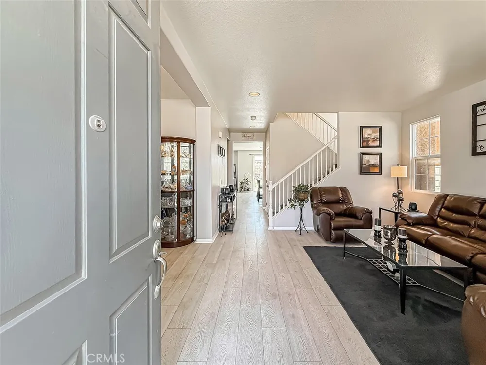 1302 Wellington Drive Palmdale, CA 93551